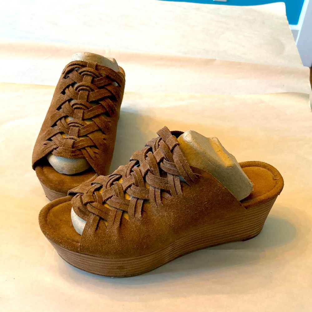Michael kors Westley slides size 7